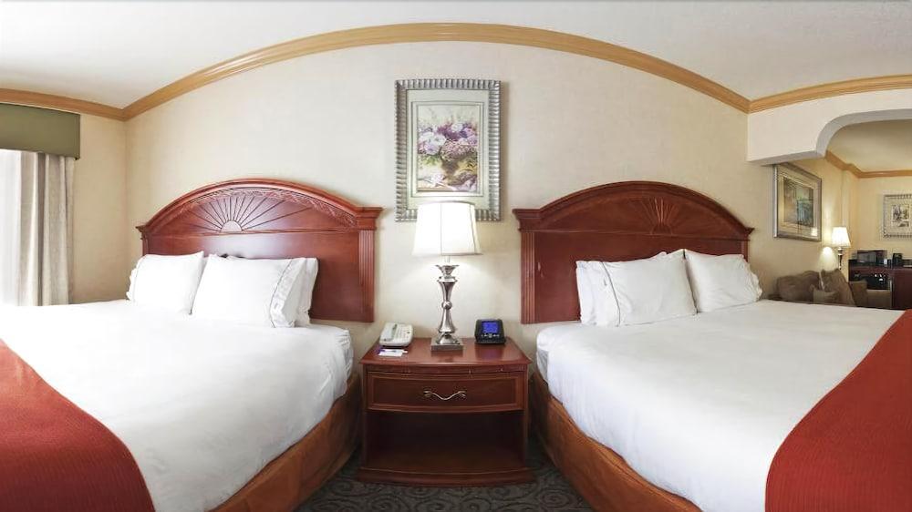 Holiday Inn Express & Suites Bakersfield Central By Ihg Eksteriør billede