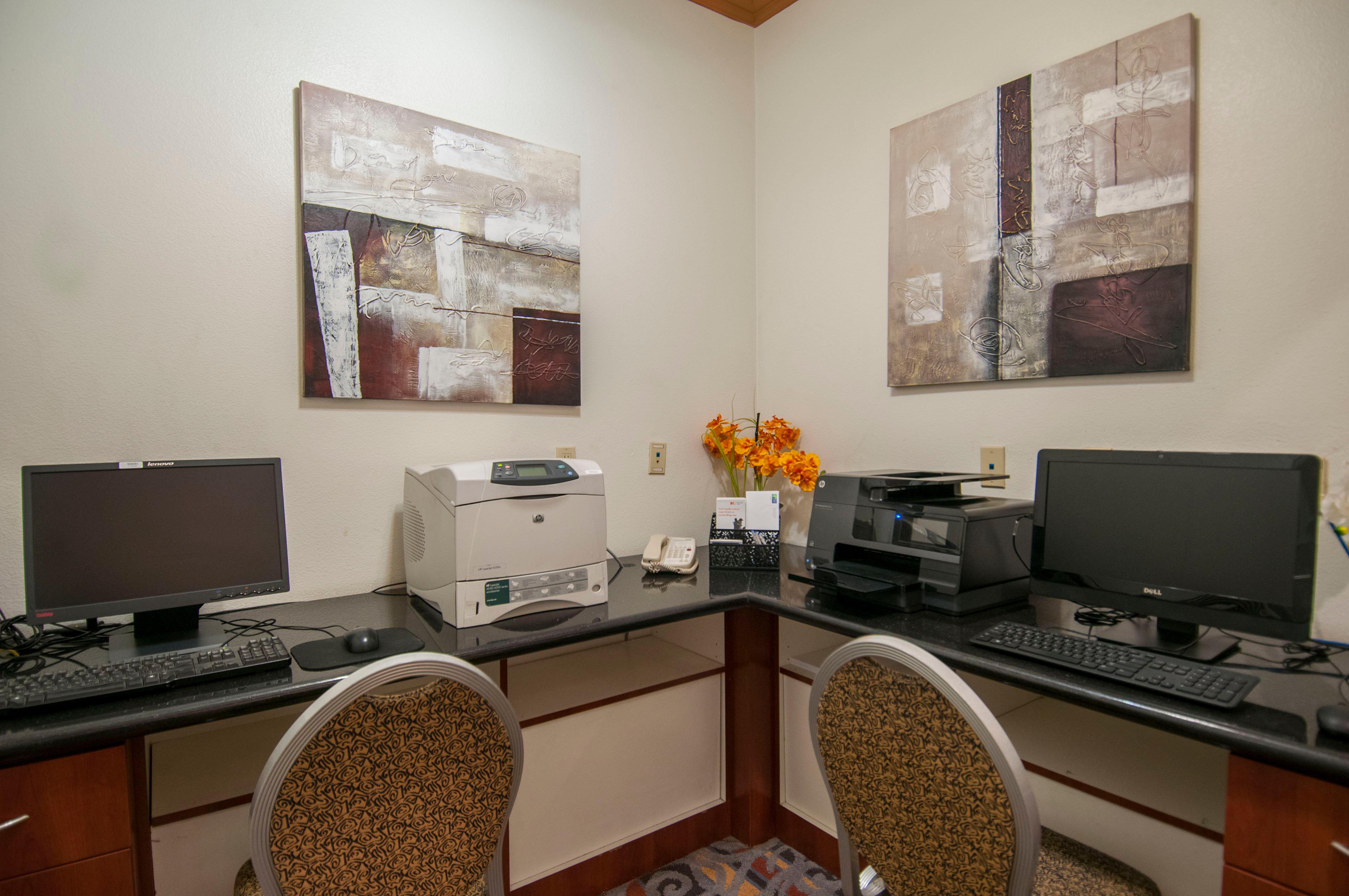 Holiday Inn Express & Suites Bakersfield Central By Ihg Eksteriør billede